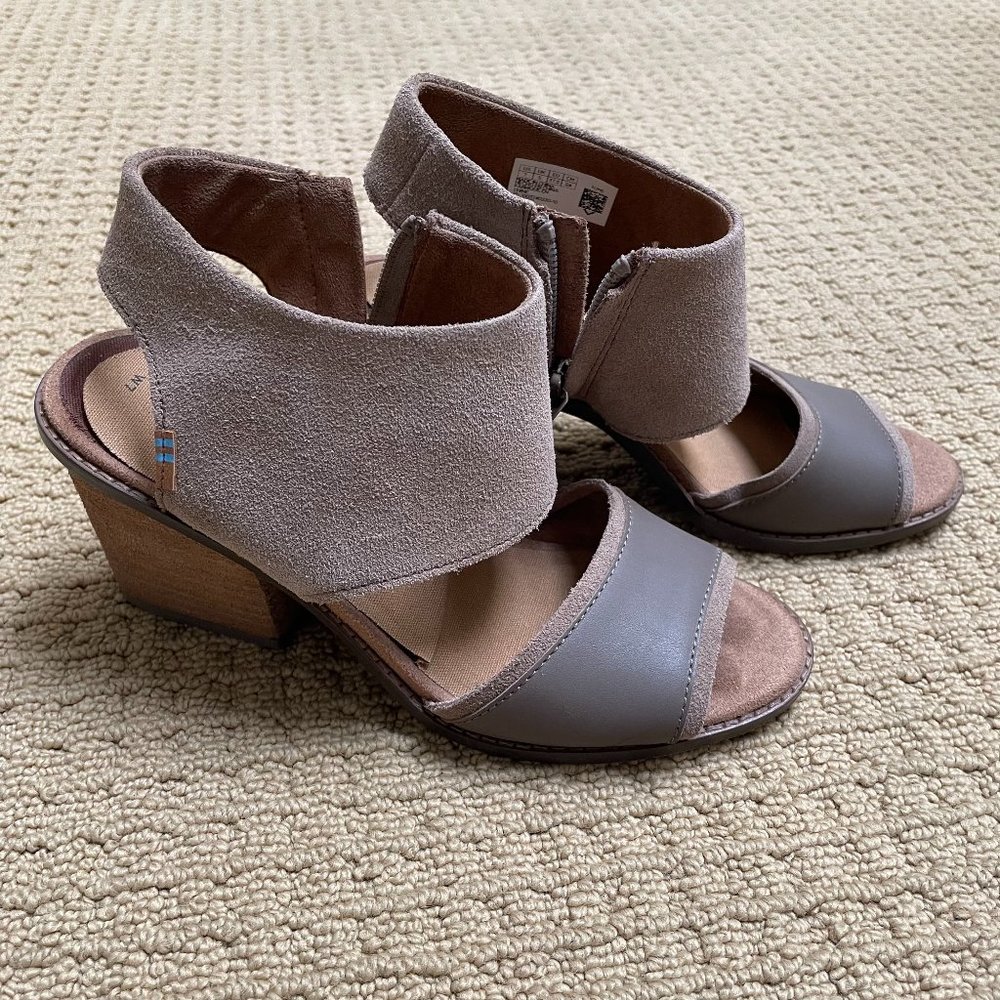 Toms Majorca Block Heel Sandal Size 7